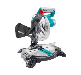TOTAL pila pokosová, 210mm, 1400W (TS42142101)